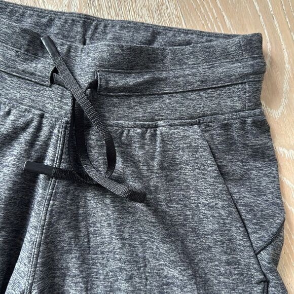 lululemon Ready to Rulu Jogger 7/8 Heathered Grey Sz4 - Picture 3 of 12